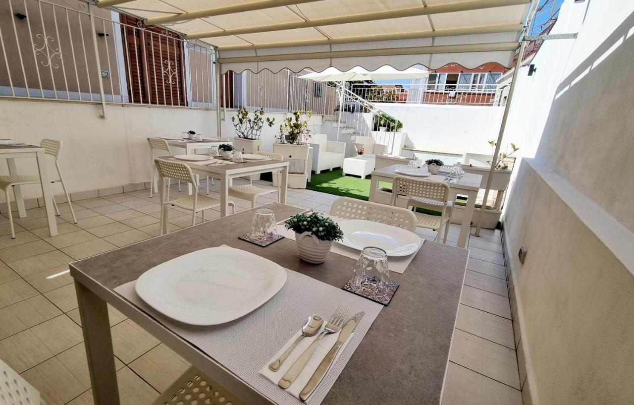 לינה וארוחת בוקר טרופאה Residenza Magnolia מראה חיצוני תמונה