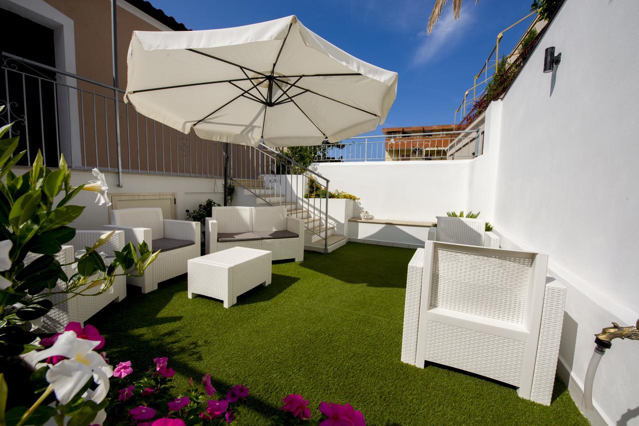 לינה וארוחת בוקר טרופאה Residenza Magnolia מראה חיצוני תמונה